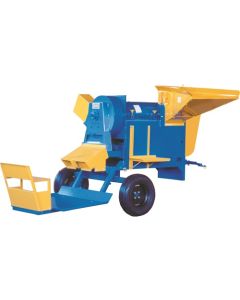Batedeira Vencedora "Compacta" para trator c/ cardan, plataforma e rodas - B-380 - Maqtron